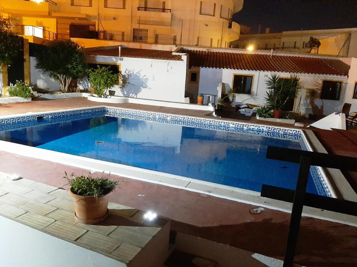 Apartamentos A Cerca Lagos Bagian luar foto