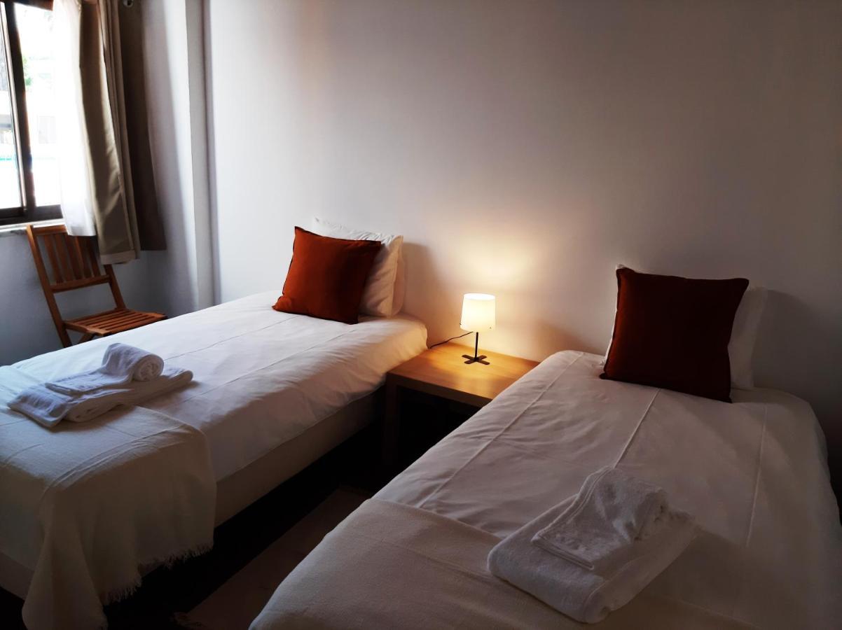 Apartamentos A Cerca Lagos Bagian luar foto