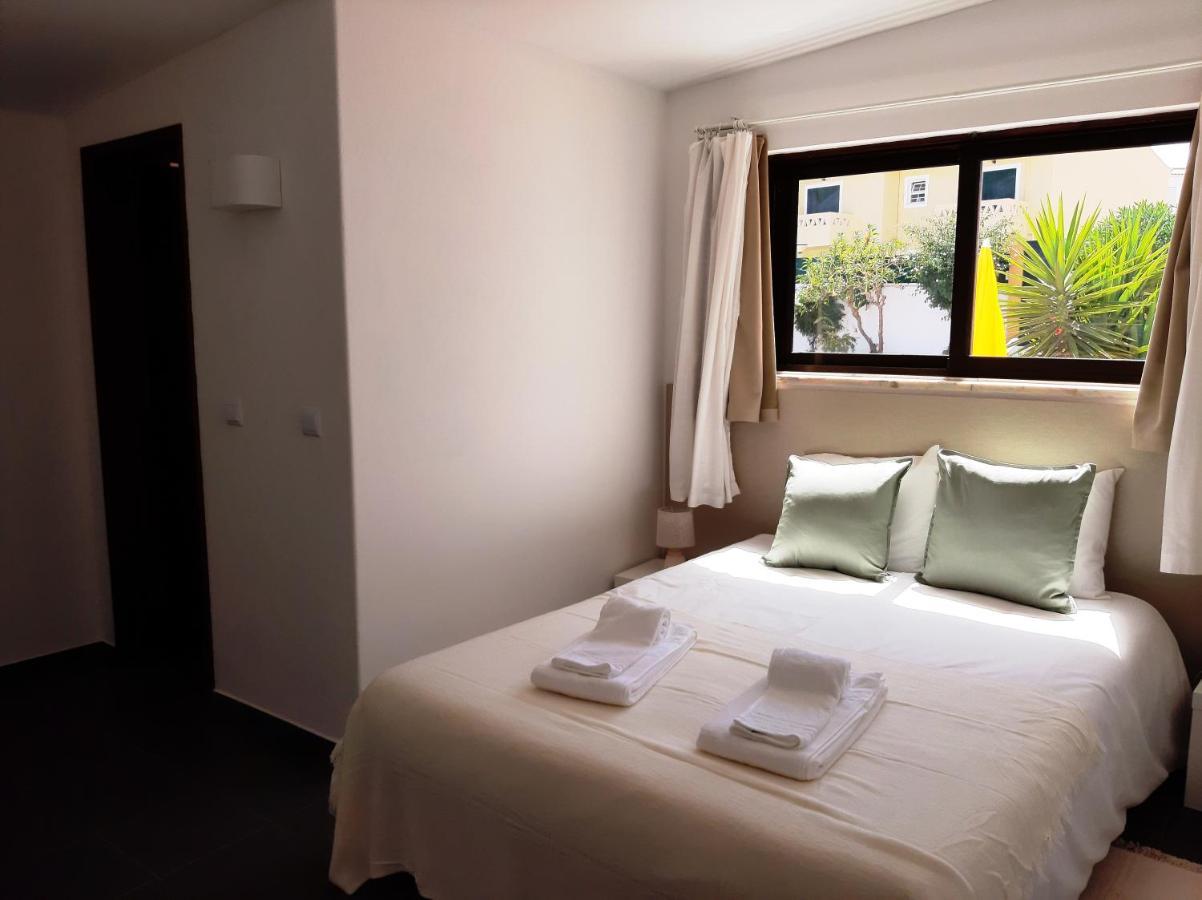 Apartamentos A Cerca Lagos Bagian luar foto