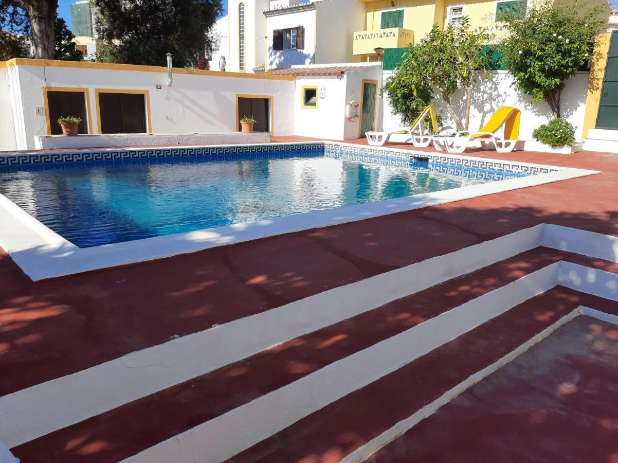 Apartamentos A Cerca Lagos Bagian luar foto